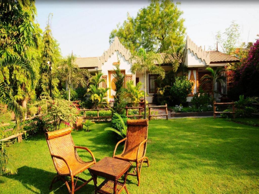 Shwe Yee Pwint Hotel Bagan Exterior photo