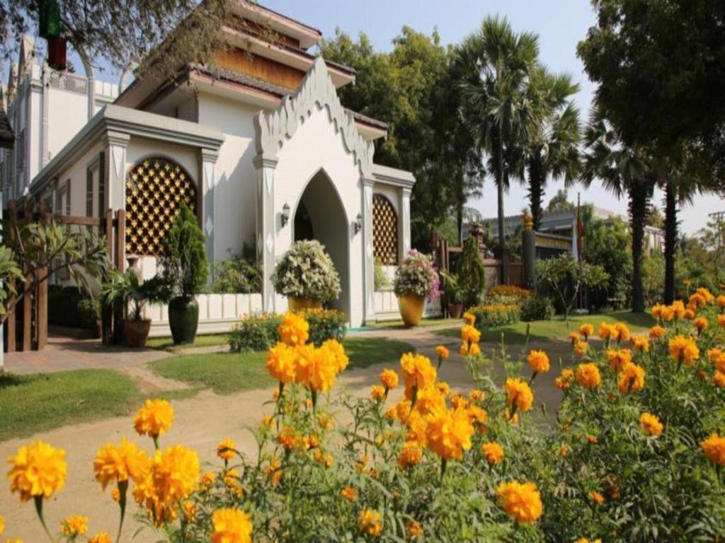 Shwe Yee Pwint Hotel Bagan Exterior photo
