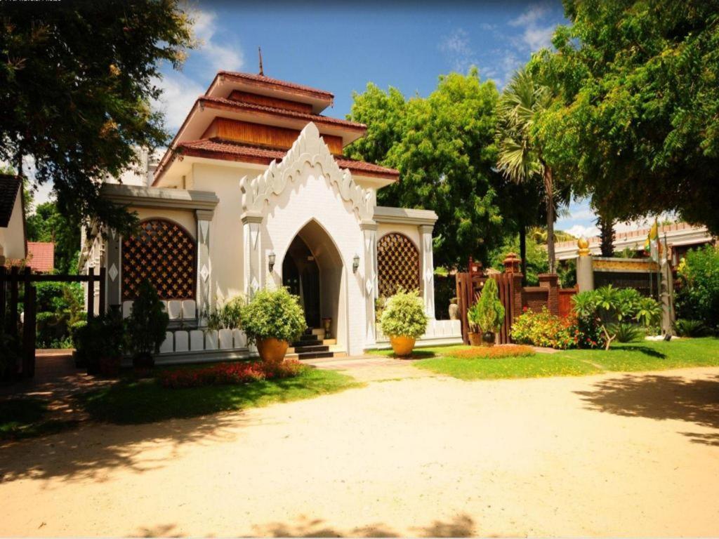 Shwe Yee Pwint Hotel Bagan Exterior photo
